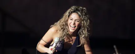 Shakira Shakira