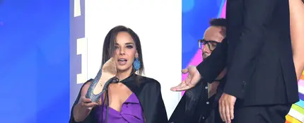 El accidente de Chenoa en plena gala: pasa a la historia de mejores caídas del programa El accidente de Chenoa en plena gala: pasa a la historia de mejores caídas del programa