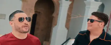 Andy y Lucas en el videoclip de 'Tanto la quería' Andy y Lucas en el videoclip de 'Tanto la quería'