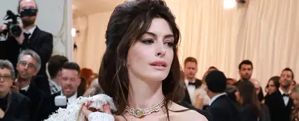 Anna Hathaway, en la MET Gala 2023. Anna Hathaway, en la MET Gala 2023.