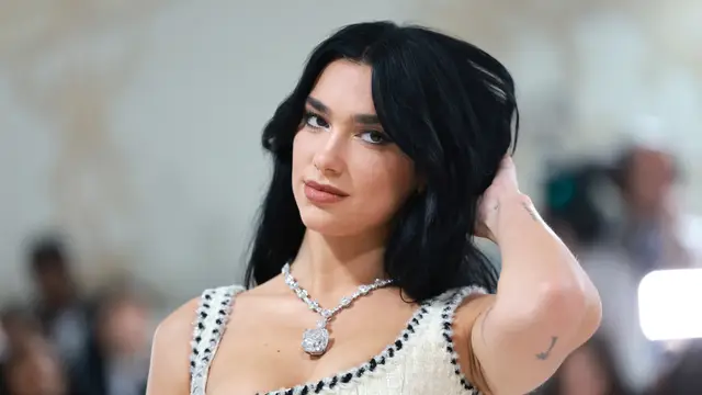 Dua Lipa, en la MET Gala 2023.