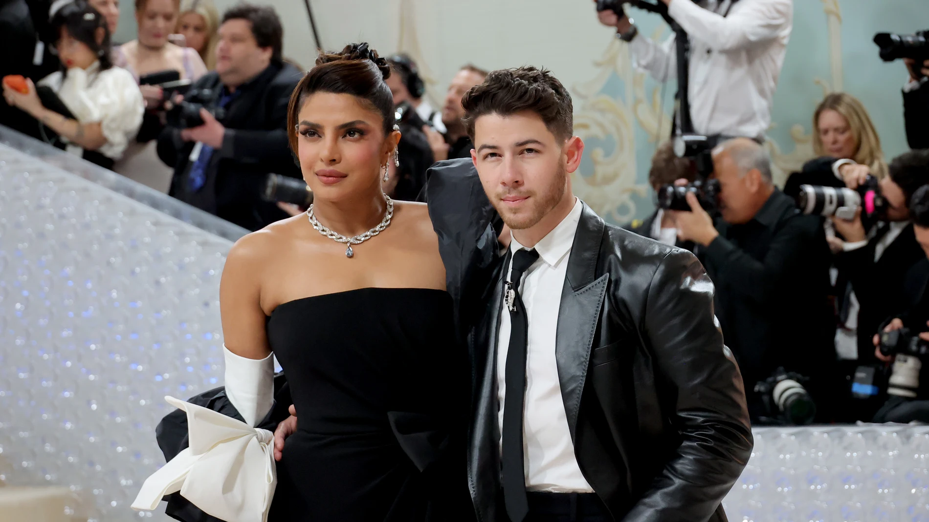 Priyanka Chopra Jonas y Nick Jonas, en la MET Gala 2023 Priyanka Chopra Jonas y Nick Jonas, en la MET Gala 2023