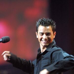 David Civera cantó &#39;Dile que la quiero&#39; en Eurovisión 2001