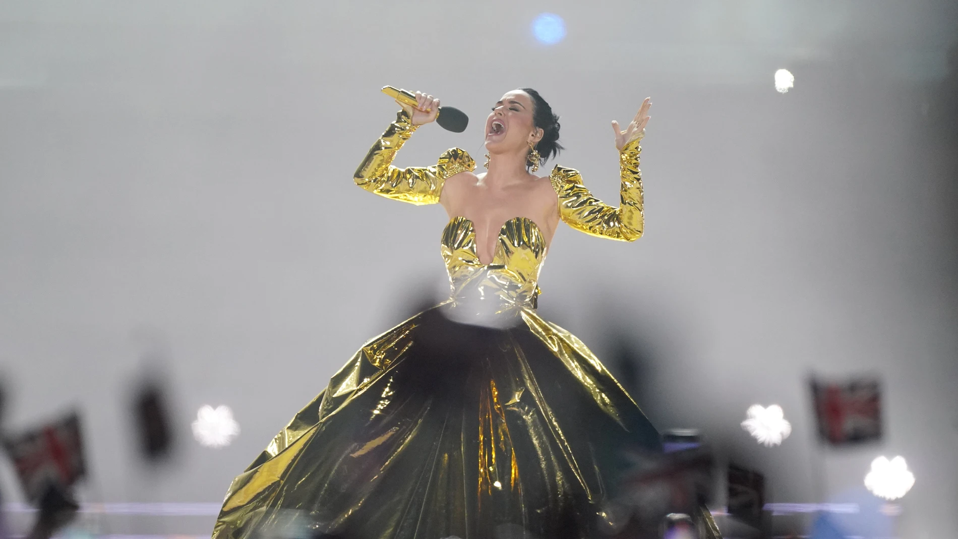 Katy Perry en el concierto de la coronación de Carlos III Katy Perry en el concierto de la coronación de Carlos III