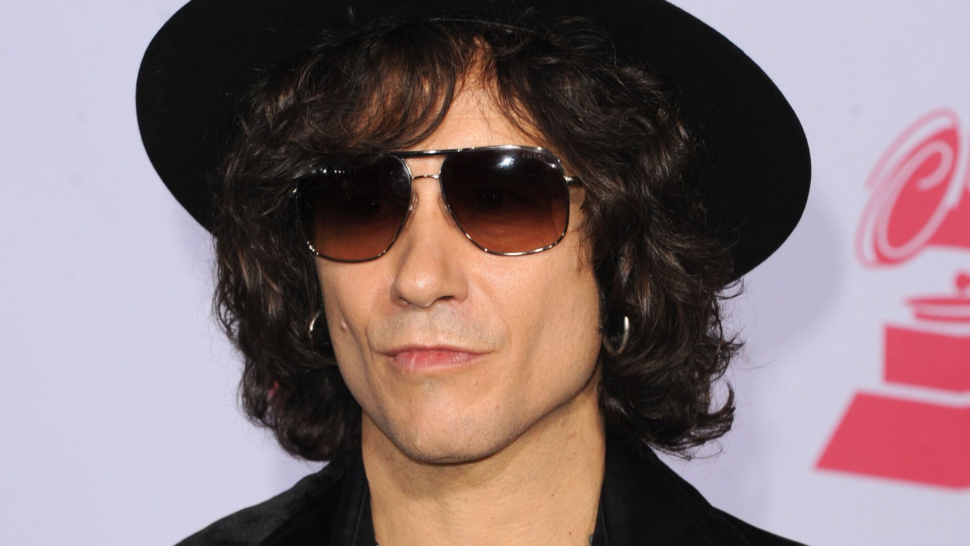 "No Podía Cantar Y, Prácticamente, Ni Respirar": Enrique Bunbury ...