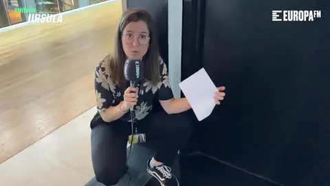 Elena Beltrán se cuela en el Parlamento Europeo para buscar a Ursula von der Leyen Elena Beltrán se cuela en el Parlamento Europeo para buscar a Ursula von der Leyen