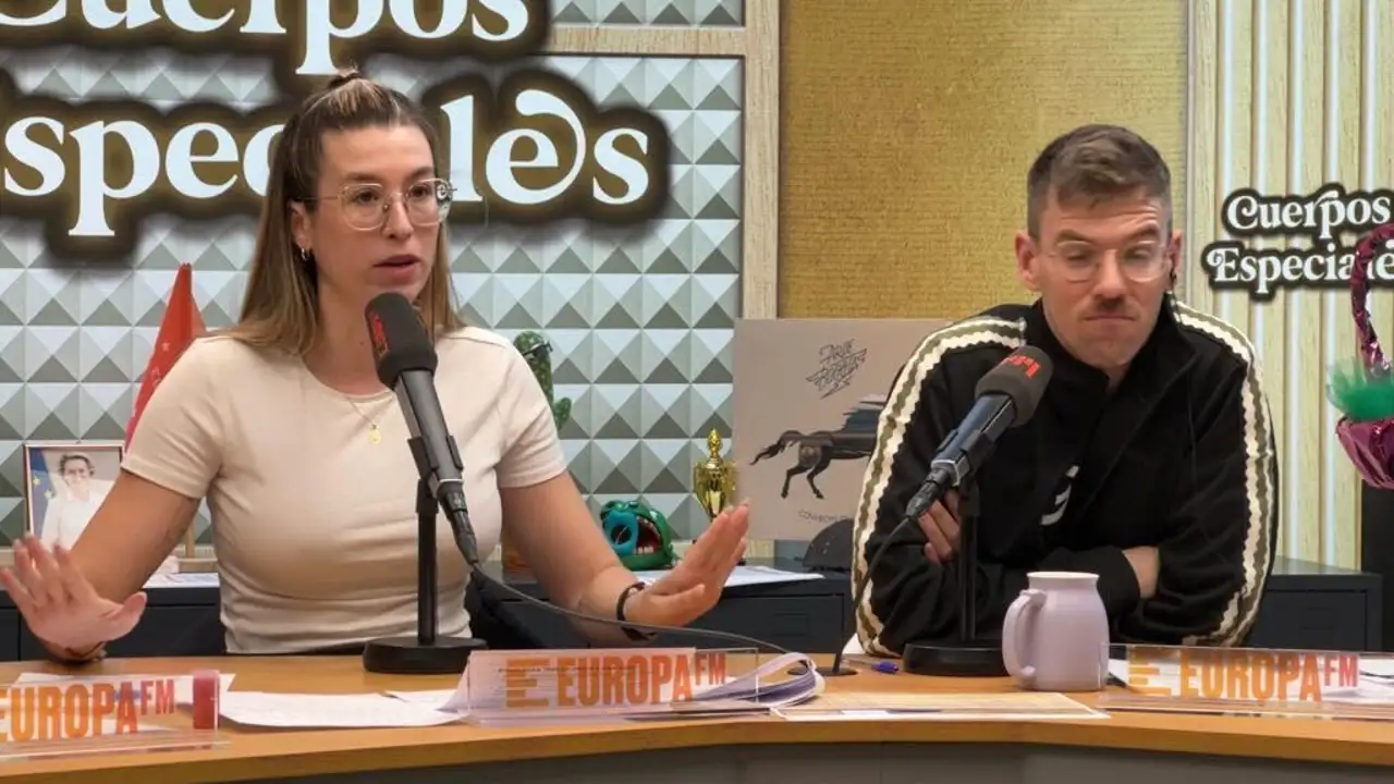 Eva Soriano con Iggy Rubín en 'Cuerpos especiales' Eva Soriano con Iggy Rubín en 'Cuerpos especiales'