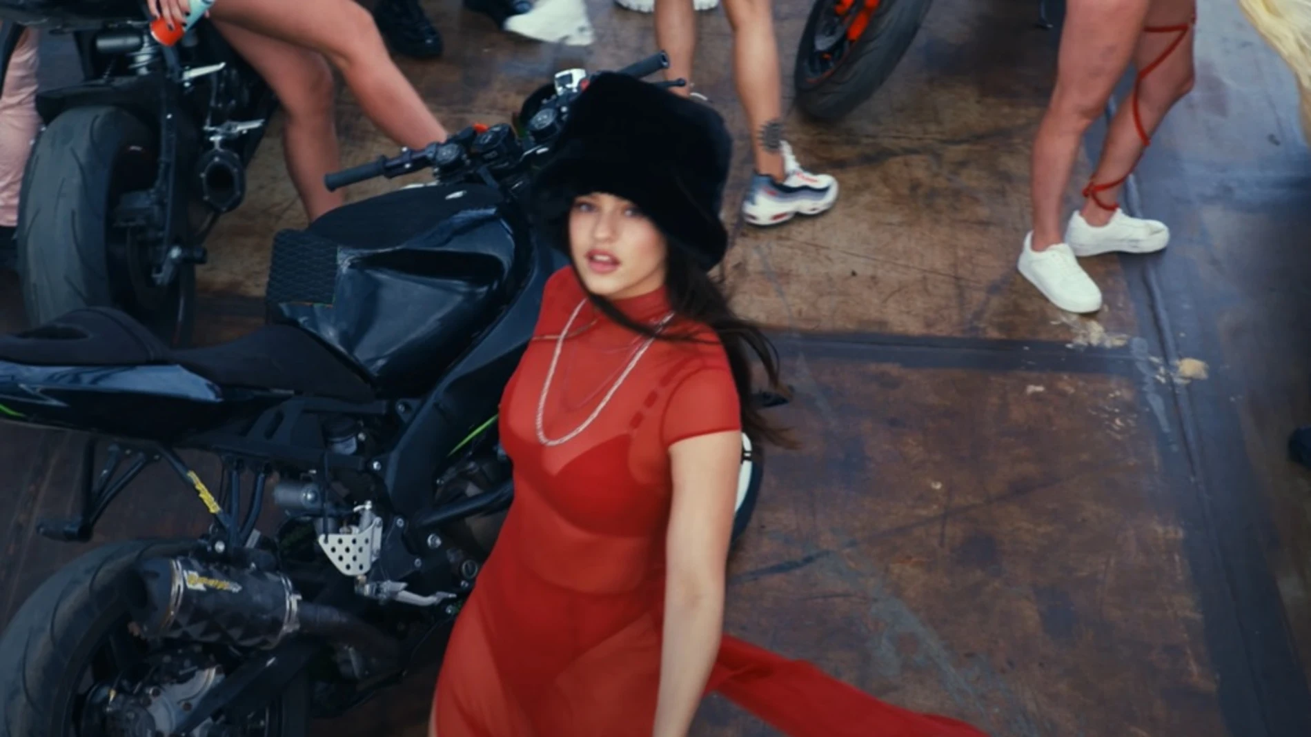 Frame del vídeo de 'Saoko' de Rosalía 