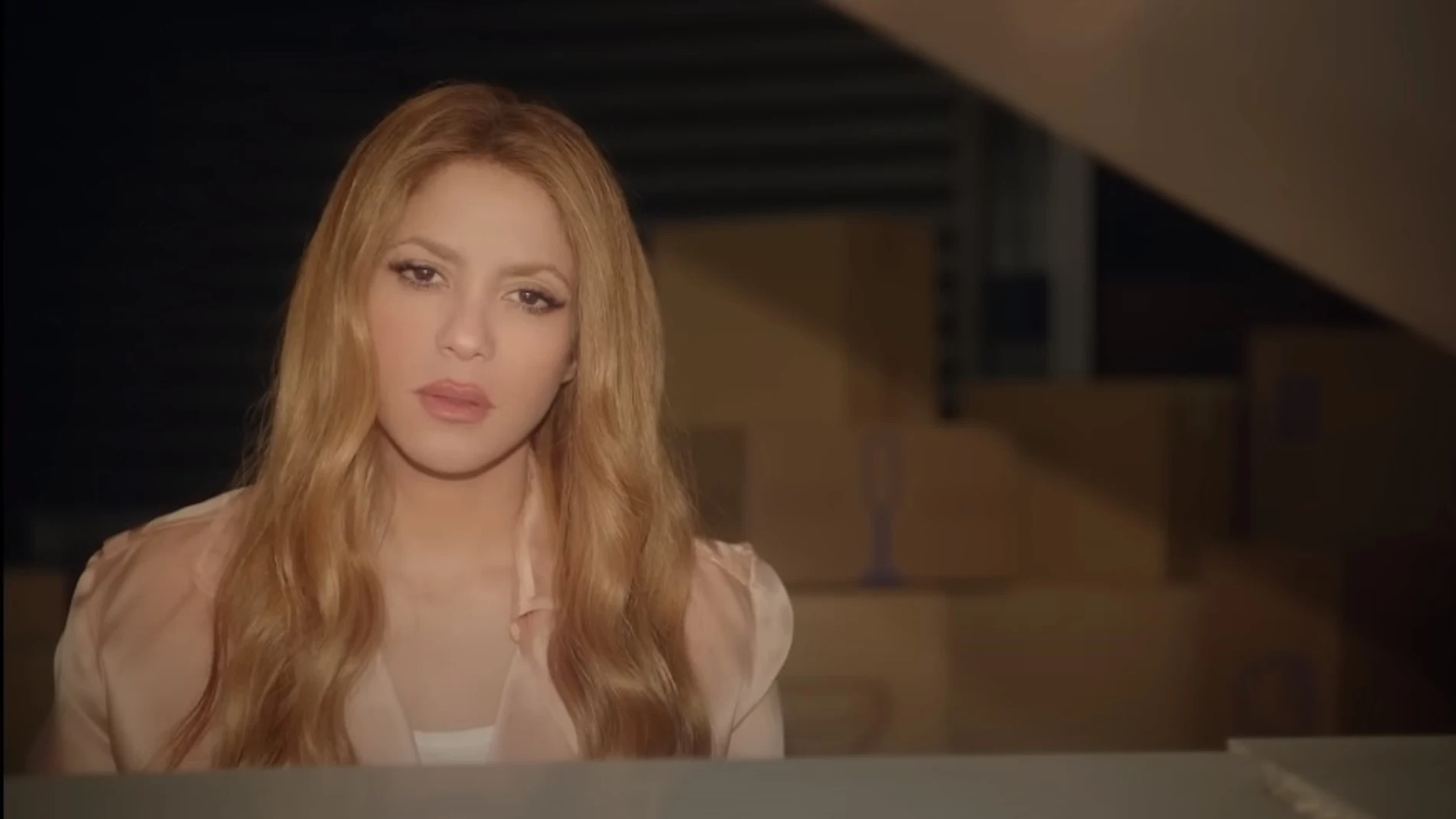 Shakira canta en acústico 'Acróstico', la canción dedicada a sus hijos 