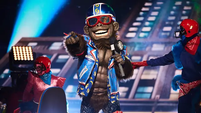 Gorila nos lleva de marcha con ‘Friday’ sobre el escenario de ‘Mask Singer’