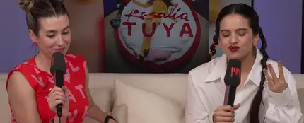 La cata de chuches de Rosalía y Eva Soriano en 'Cuerpos especiales': "Son bastante bizarras" La cata de chuches de Rosalía y Eva Soriano en 'Cuerpos especiales': "Son bastante bizarras"