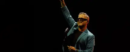 Alejandro Sanz conquista Madrid con 'SANZ en Vivo' en una noche de sorpresas y estrellas: desde su hija Alma hasta Dani Martín Alejandro Sanz conquista Madrid con 'SANZ en Vivo' en una noche de sorpresas y estrellas: desde su hija Alma hasta Dani Martín