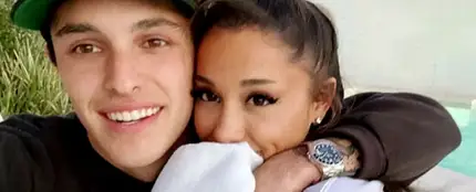 Dalton Gomez y Ariana Grande Dalton Gomez y Ariana Grande