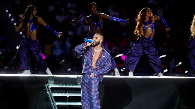 Manuel Turizo canta 'Copa vacía', su canción con Shakira, en la Final de Kings League.