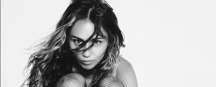 Miley Cyrus se abre en canal sobre su pasado en joven y alocado en 'Used to be young' Miley Cyrus se abre en canal sobre su pasado en joven y alocado en 'Used to be young'