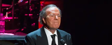 Julio Iglesias Julio Iglesias