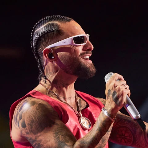 ¡Menuda sorpresa! Maluma revoluciona a los coaches cantando Coco loco en La Voz ¡Menuda sorpresa! Maluma revoluciona a los coaches cantando Coco loco en La Voz