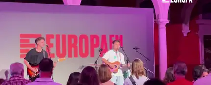 DePol versiona Lady Madrid en el showcase de Europa FM en Sevilla DePol versiona Lady Madrid en el showcase de Europa FM en Sevilla