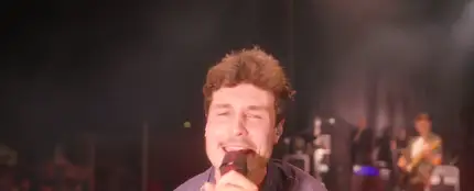 Así vivimos las fiestas de Esplugues de Llobregat con Blas Cantó y Miki Núñez Así vivimos las fiestas de Esplugues de Llobregat con Blas Cantó y Miki Núñez
