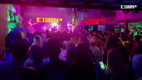 Nil Moliner canta 'Mi religión' en Salamanca Nil Moliner canta 'Mi religión' en Salamanca