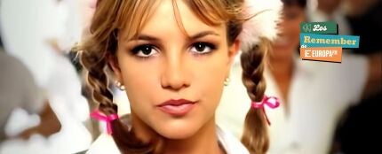 Britney Spears, en el videoclip de &#39;...Baby One More Time&#39;