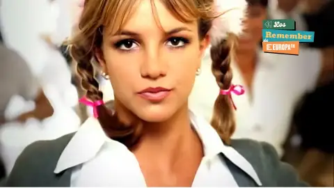 Britney Spears, en el videoclip de '...Baby One More Time' Britney Spears, en el videoclip de '...Baby One More Time'