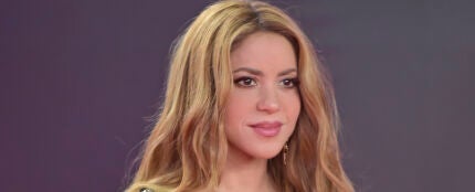 Shakira, en la alfombra roja de los Latin Grammy 2023.