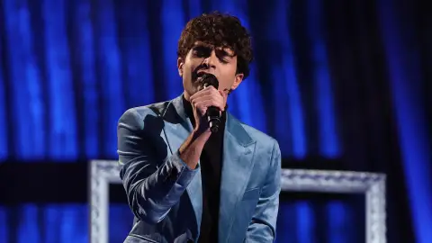 La sensibilidad de Pablo conquista al público al cantar Lo saben mis zapatos La sensibilidad de Pablo conquista al público al cantar Lo saben mis zapatos