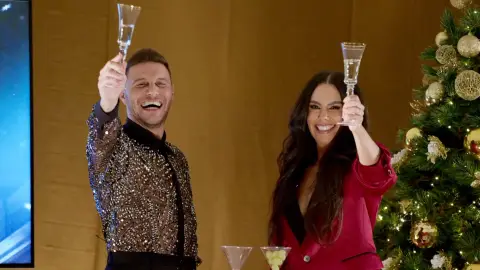 La emotiva dedicatoria de Joaquín y Cristina Pedroche en la Campanadas La emotiva dedicatoria de Joaquín y Cristina Pedroche en la Campanadas