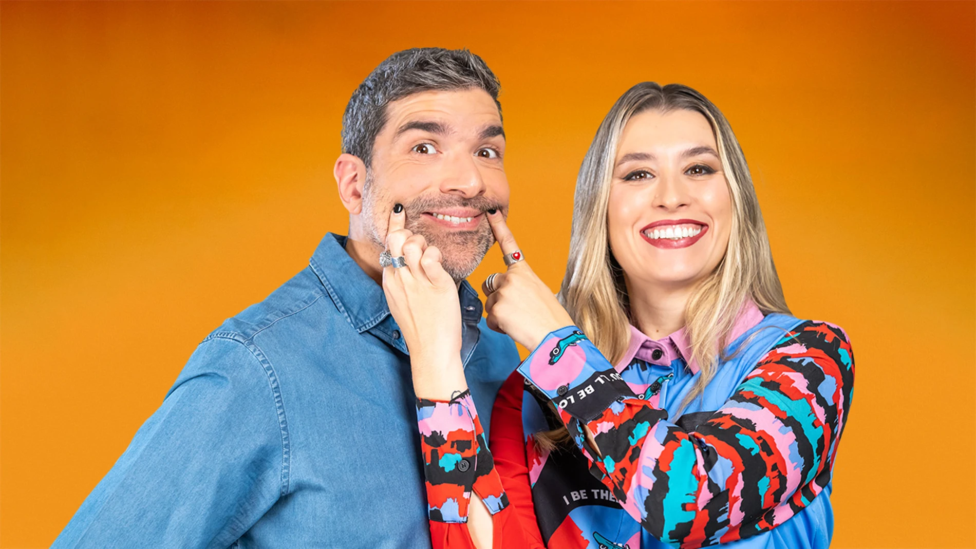 Nacho García y Eva Soriano, presentadores de Cuerpos especiales - directo