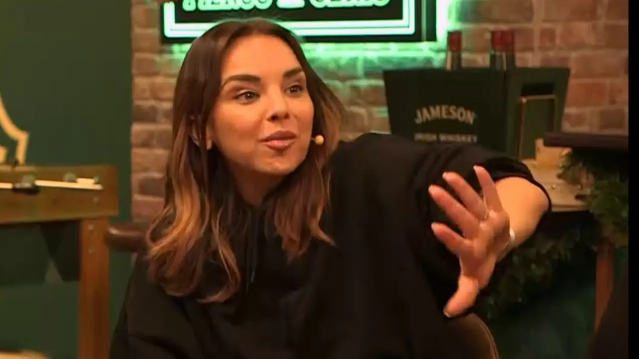 Chenoa Chenoa