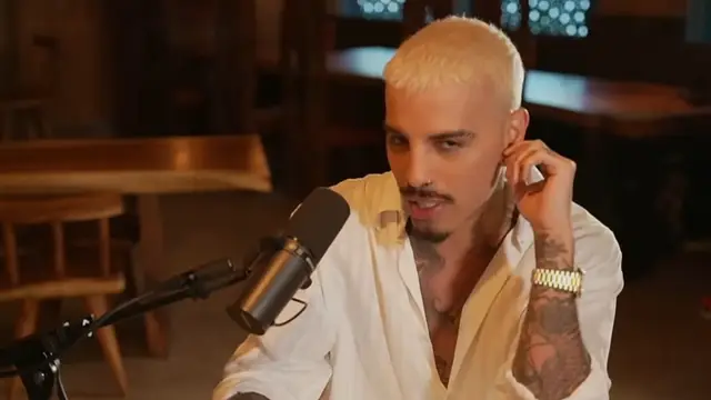 Rauw Alejandro habla de Rosalía con Chente Ydrach