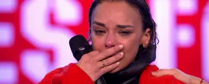 Chenoa se rompe tras su apnea Chenoa se rompe tras su apnea