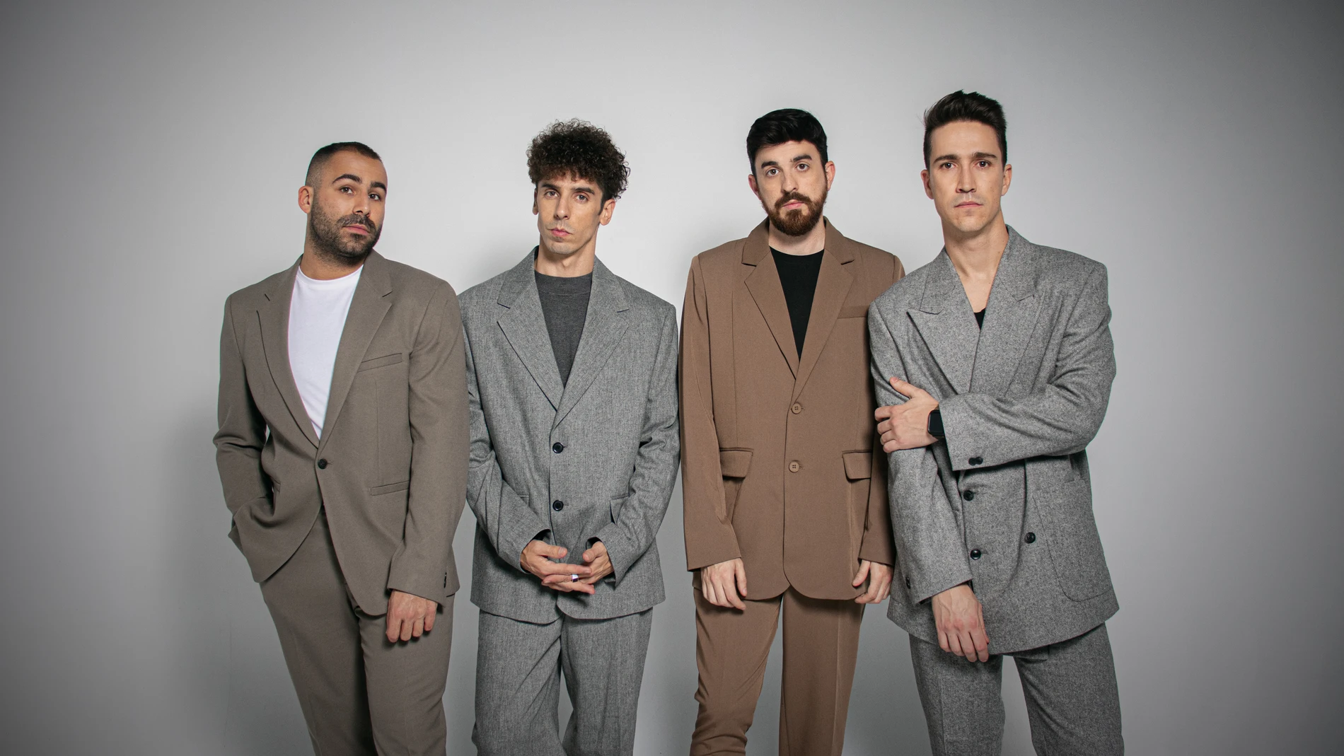 Veintiuno presenta 'Telenovela' Veintiuno presenta 'Telenovela'