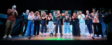 El equipo completo de 'Cuerpos especiales' en el especial 500 programas de 'Cuerpos especiales'. El equipo completo de 'Cuerpos especiales' en el especial 500 programas de 'Cuerpos especiales'.