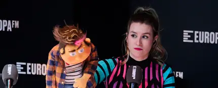 Eva Soriano con el Niño Paco, en el especial 500 programas de 'Cuerpos especiales'. Eva Soriano con el Niño Paco, en el especial 500 programas de 'Cuerpos especiales'.