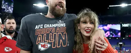 Taylor Swift y Travis Kelce Taylor Swift y Travis Kelce