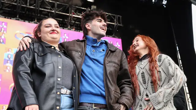 Ruslana, Martín Urrutia y Bea Fernández, en la firma de discos de OT 2023.
