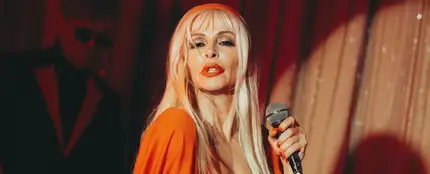 Mery Bas homenajea a Manuela Trasobares en el videoclip de Zorra. Mery Bas homenajea a Manuela Trasobares en el videoclip de Zorra.
