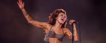 Miley Cyrus en su actuación en los Premios Grammy 2024 Miley Cyrus en su actuación en los Premios Grammy 2024