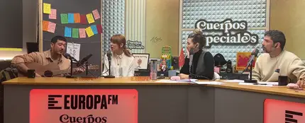 Chica Sobresalto y Bruno Alves cantan en directo su colaboración 'Loto' Chica Sobresalto y Bruno Alves cantan en directo su colaboración 'Loto'
