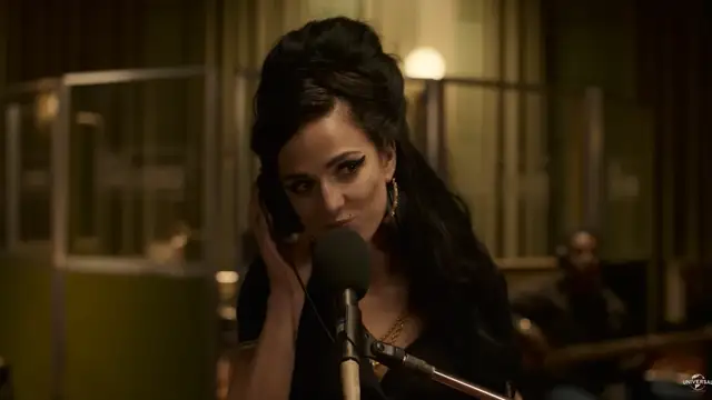 Una imagen del tráiler de 'Back to black', el biopic de Amy Winehouse