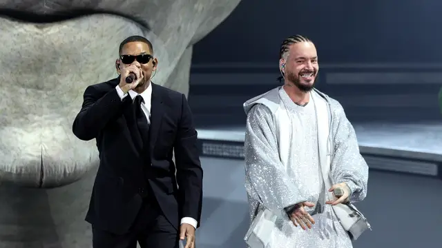J. Balvin sorprende en el Coachella con Will Smith cantando ‘Men in Black’