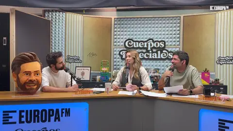 Miguel Campos Galán lleva más de un año sin lavarse el pelo: "El champú es una mentira" Miguel Campos Galán lleva más de un año sin lavarse el pelo: "El champú es una mentira"