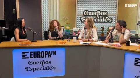 Sofía Cristo y BJONES denuncian la falta de apoyo por parte de "Djs referentes" por ser mujeres Sofía Cristo y BJONES denuncian la falta de apoyo por parte de "Djs referentes" por ser mujeres
