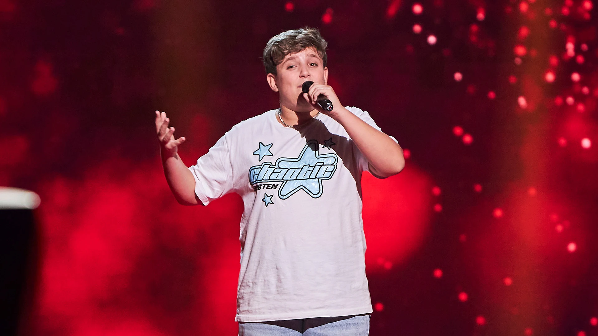 El sentimiento de Rafael con ‘Catalina’ hace llorar a Lola Índigo en La Voz Kids El sentimiento de Rafael con ‘Catalina’ hace llorar a Lola Índigo en La Voz Kids