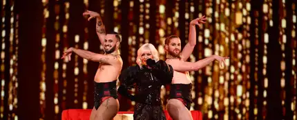 Mery Bas, en la actuación de Nebulossa en la segunda semifinal de Eurovisión 2024. Mery Bas, en la actuación de Nebulossa en la segunda semifinal de Eurovisión 2024.