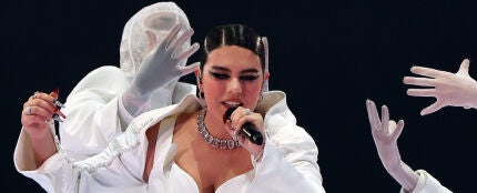 Las uñas de Iolanda en la final de Eurovisión 2024.