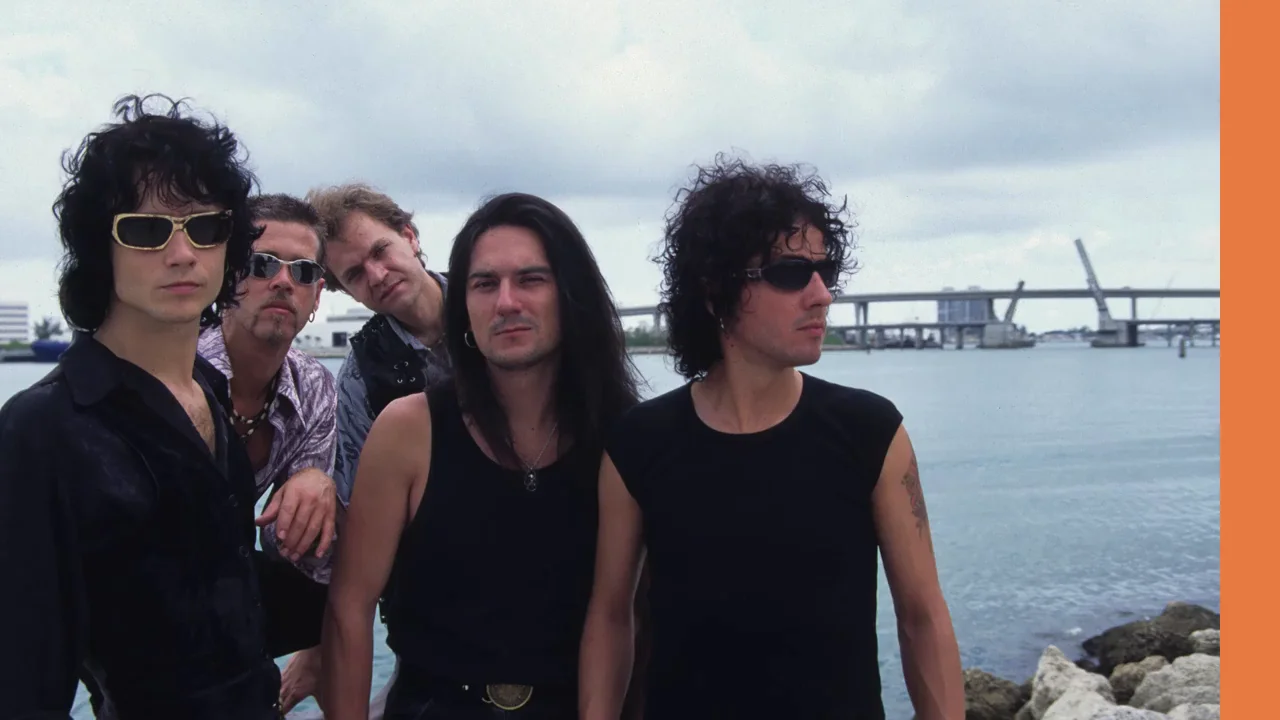 &iquest;Por qu&eacute; se separ&oacute; H&eacute;roes del Silencio? La historia del grupo que Bunbury no descarta volver a juntar