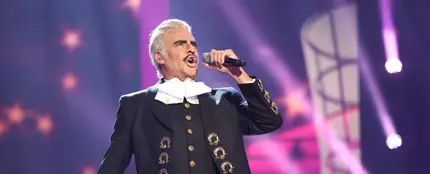 La declaración de amor de Eduardo Navarrete a México como Vicente Fernández con ‘Estos celos’ La declaración de amor de Eduardo Navarrete a México como Vicente Fernández con ‘Estos celos’